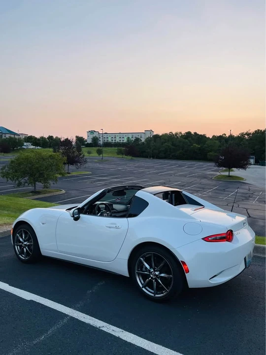2021 Mazda ND MX-5 Miata - Image 4 of 5