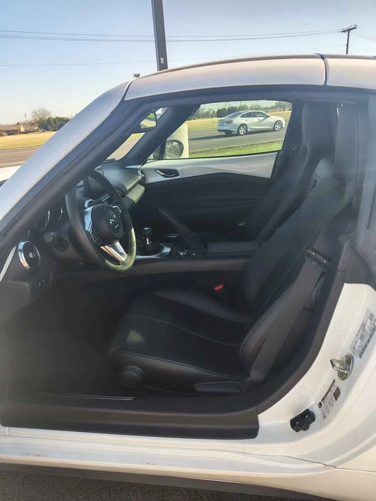 2021 Mazda ND MX-5 Miata - Image 9 of 11