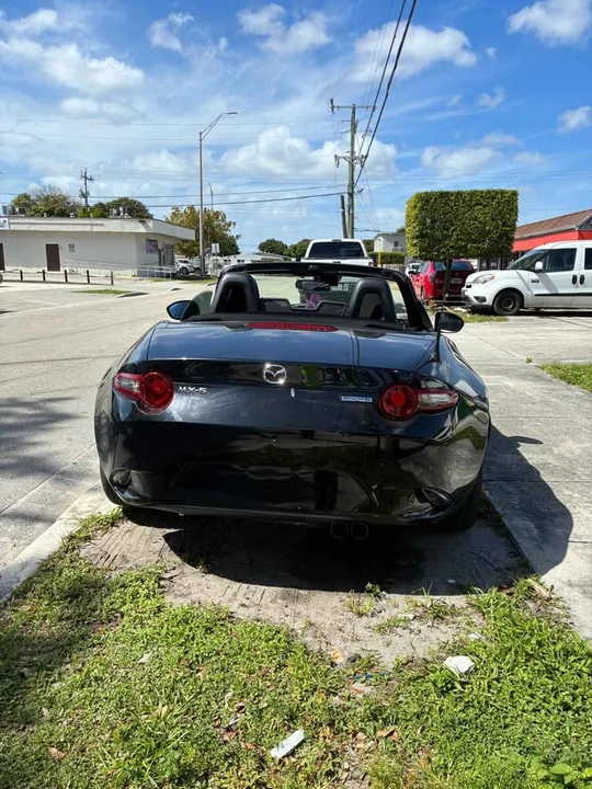 2021 Mazda ND MX-5 Miata - Image 9 of 12
