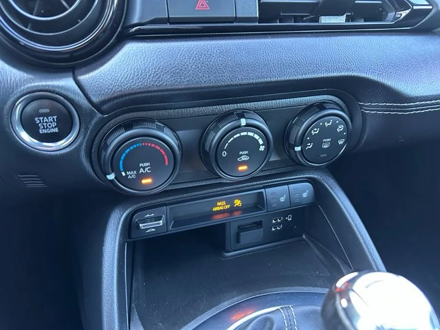 2021 Mazda ND MX-5 Miata - Image 19 of 20