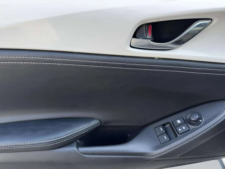 2021 Mazda ND MX-5 Miata - Image 18 of 20