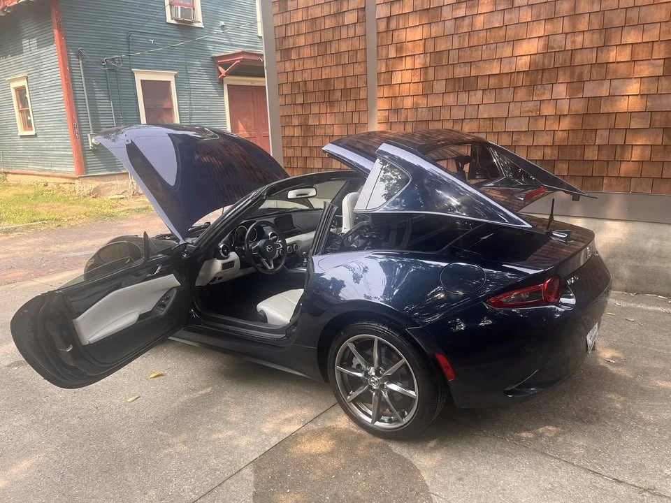 2021 Mazda ND MX-5 Miata - Image 17 of 21