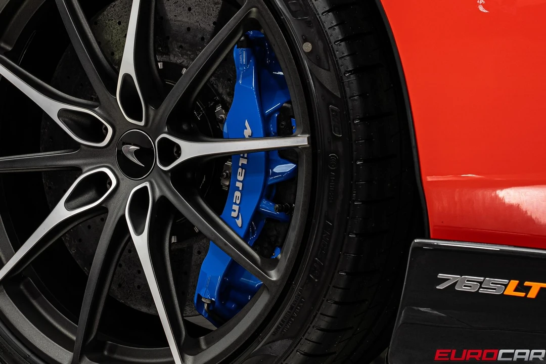 2021 McLaren 675LT - Image 28 of 31