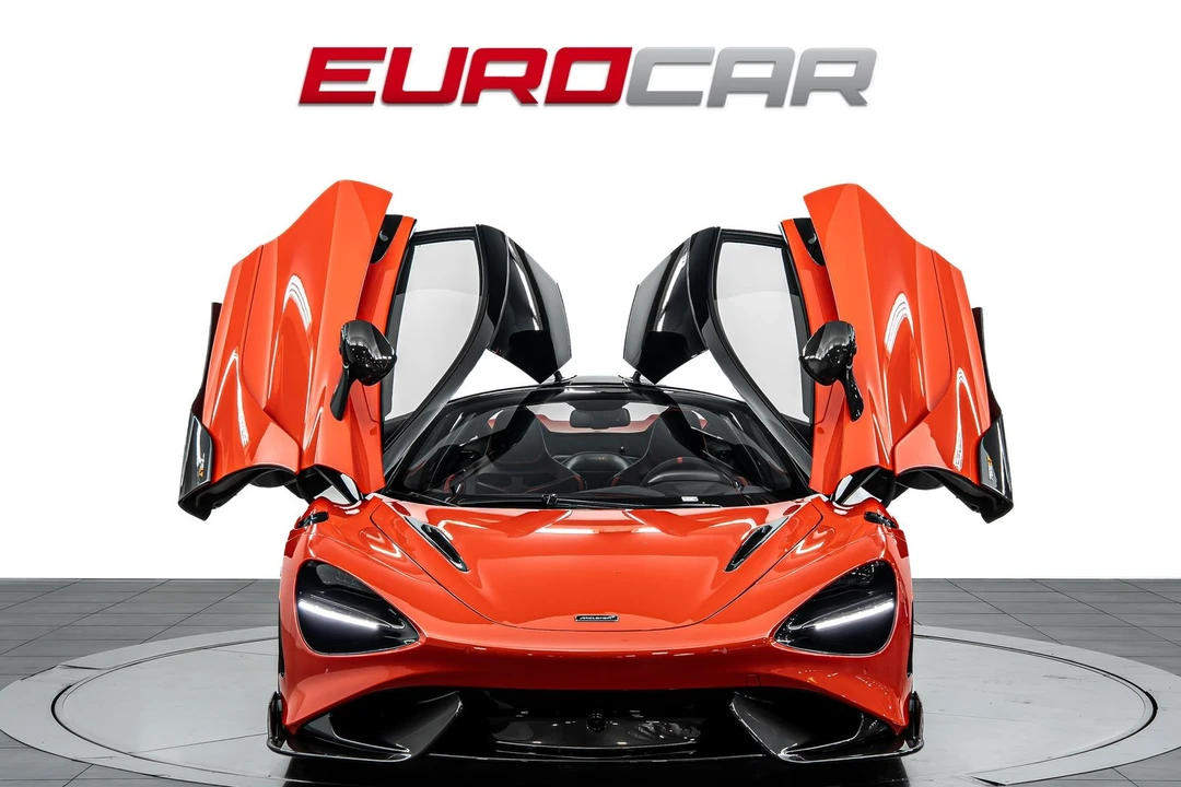 2021 McLaren 675LT - Image 9 of 31
