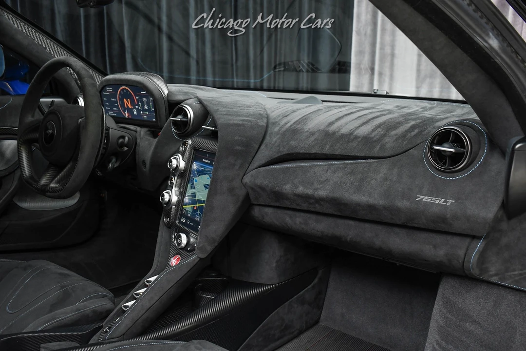 2021 McLaren 675LT - Image 24 of 31