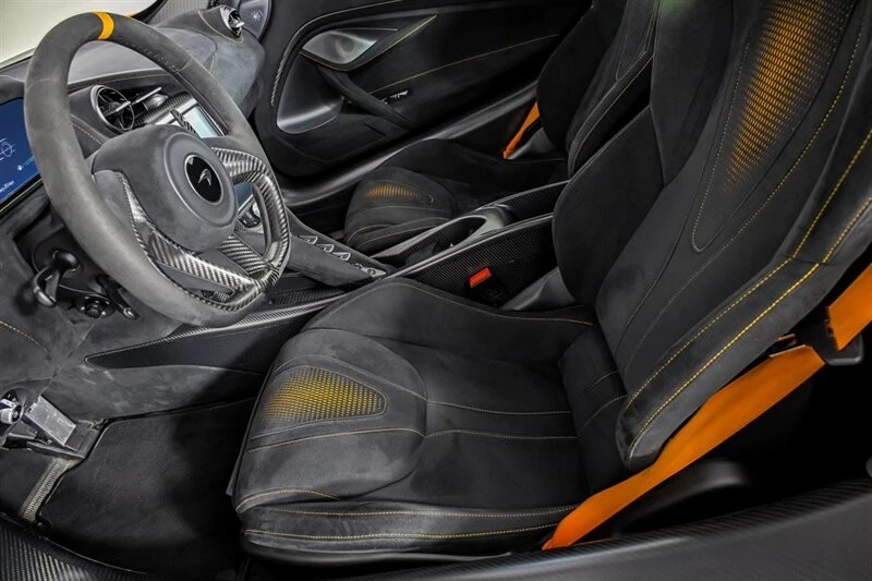 2021 McLaren 675LT - Image 30 of 31