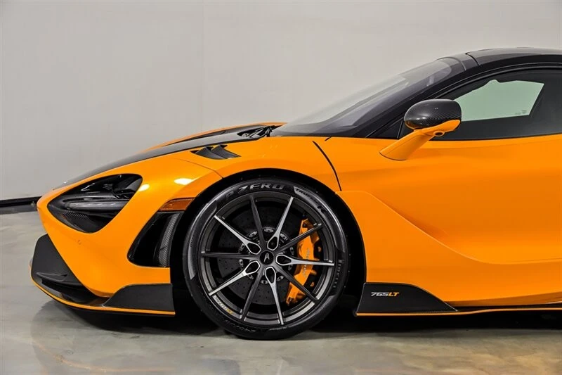 2021 McLaren 675LT - Image 13 of 31