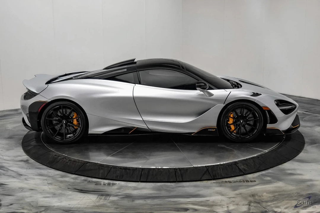 2021 McLaren 675LT - Image 27 of 31