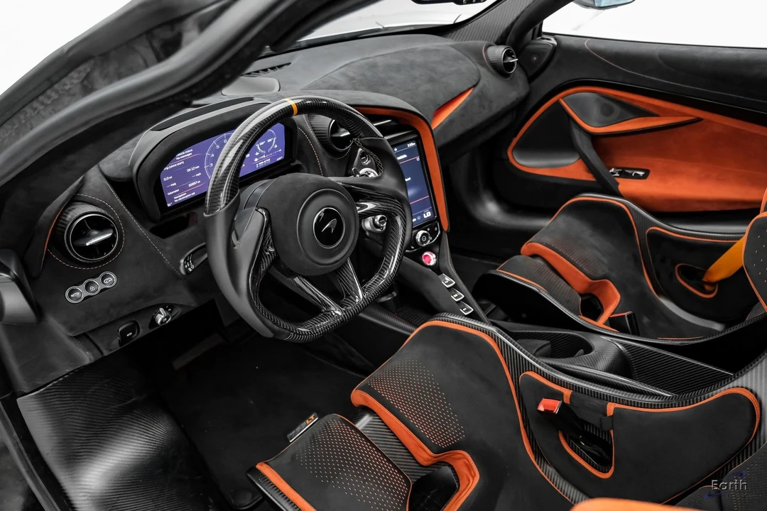 2021 McLaren 675LT - Image 4 of 31
