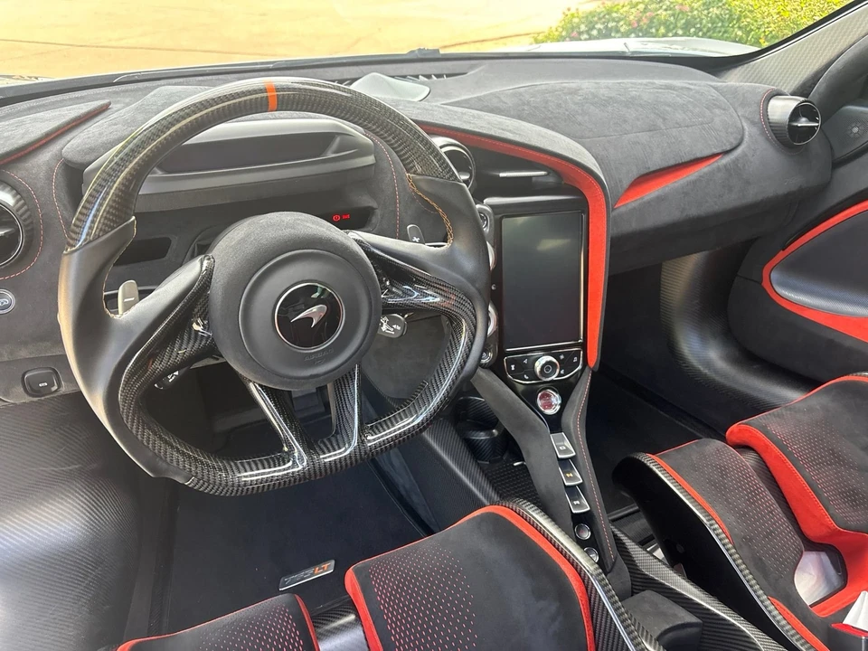 2021 McLaren 675LT - Image 6 of 8
