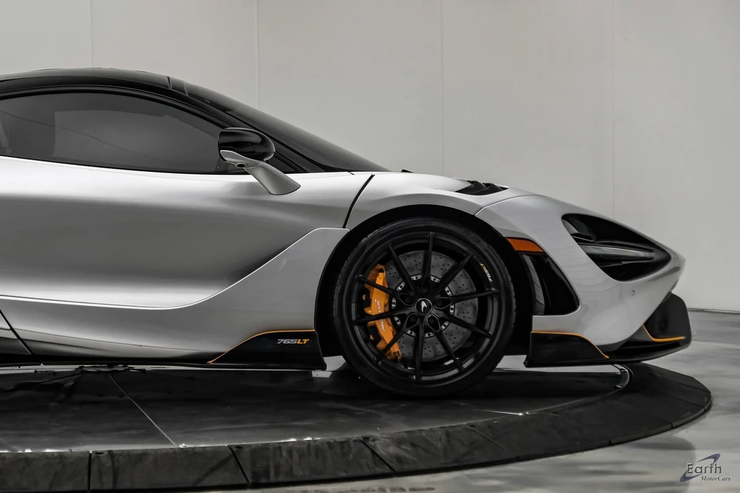 2021 McLaren 675LT - Image 29 of 31