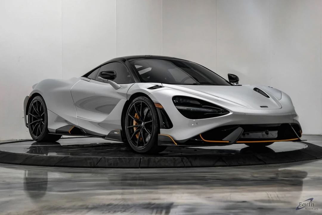 2021 McLaren 675LT - Image 30 of 31