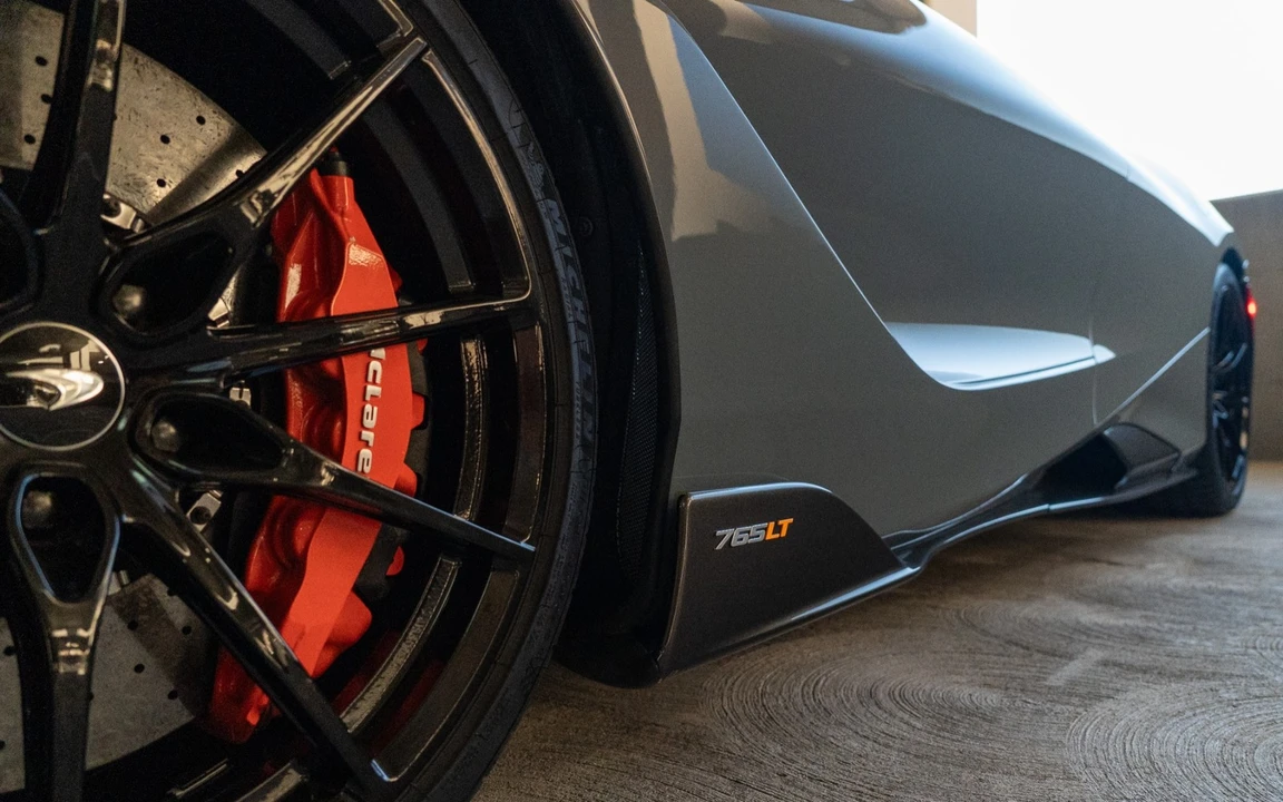 2021 McLaren 675LT - Image 20 of 31