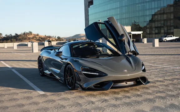2021 McLaren 765LT