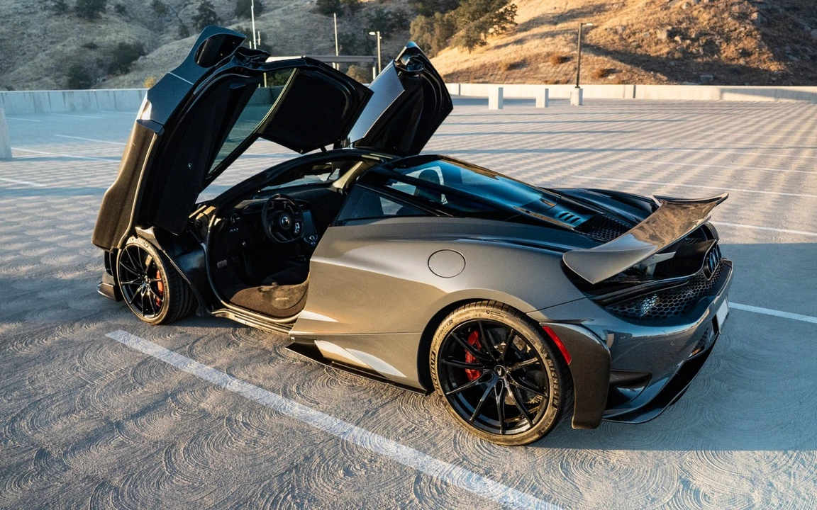 2021 McLaren 675LT - Image 5 of 31