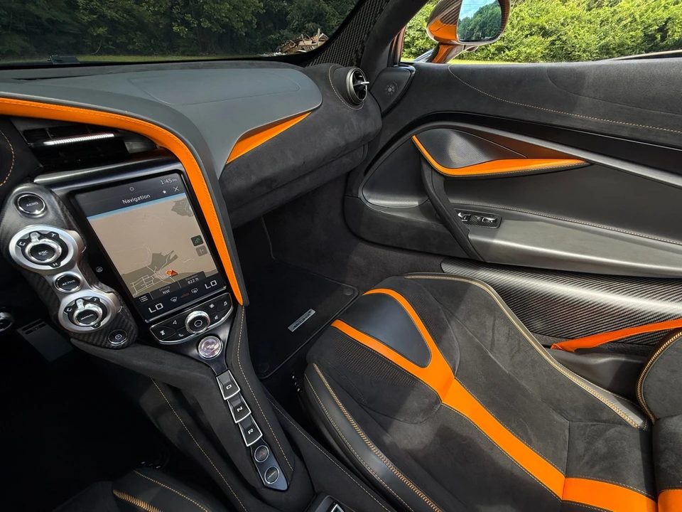 2021 McLaren 720S - Image 25 of 31
