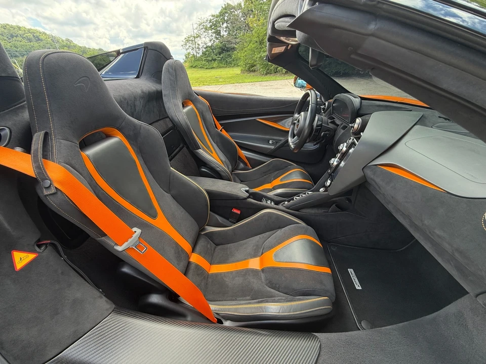 2021 McLaren 720S - Image 22 of 31