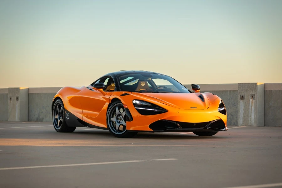 2021 McLaren 720S - Image 15 of 31