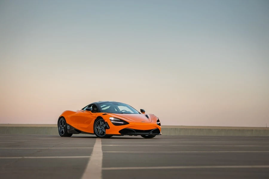 2021 McLaren 720S - Image 23 of 31