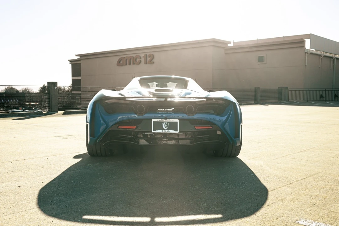 2021 McLaren 720S - Image 9 of 31