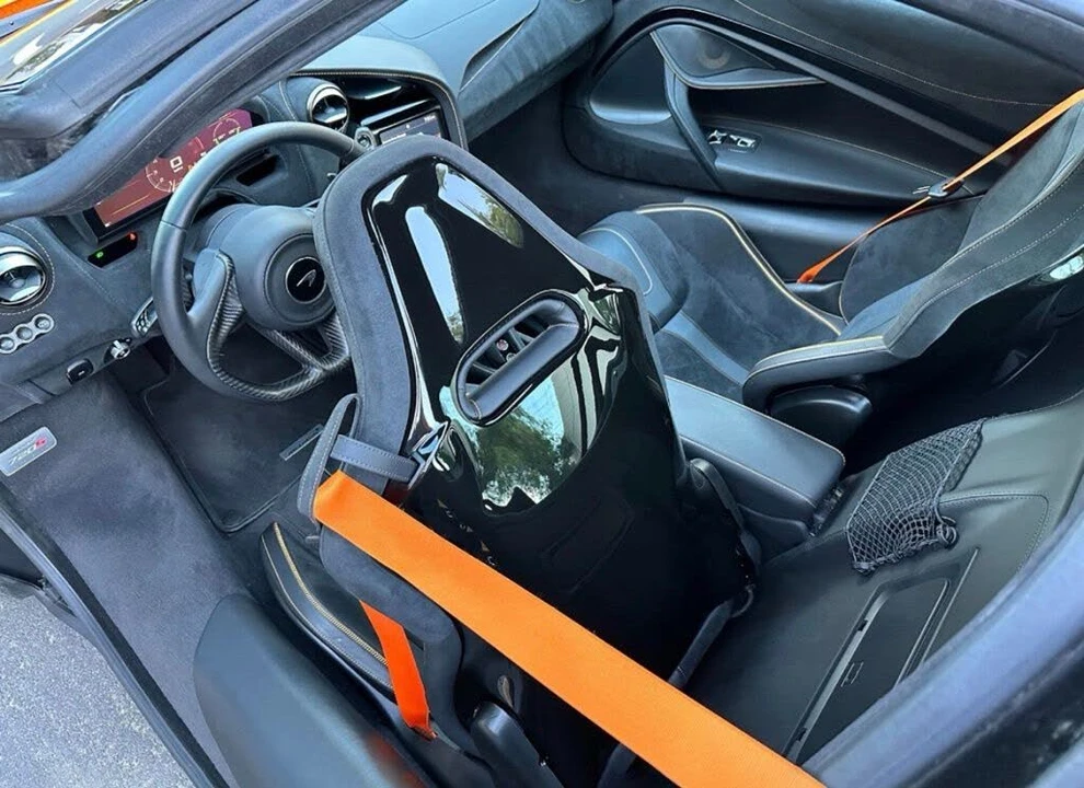2021 McLaren 720S - Image 20 of 21