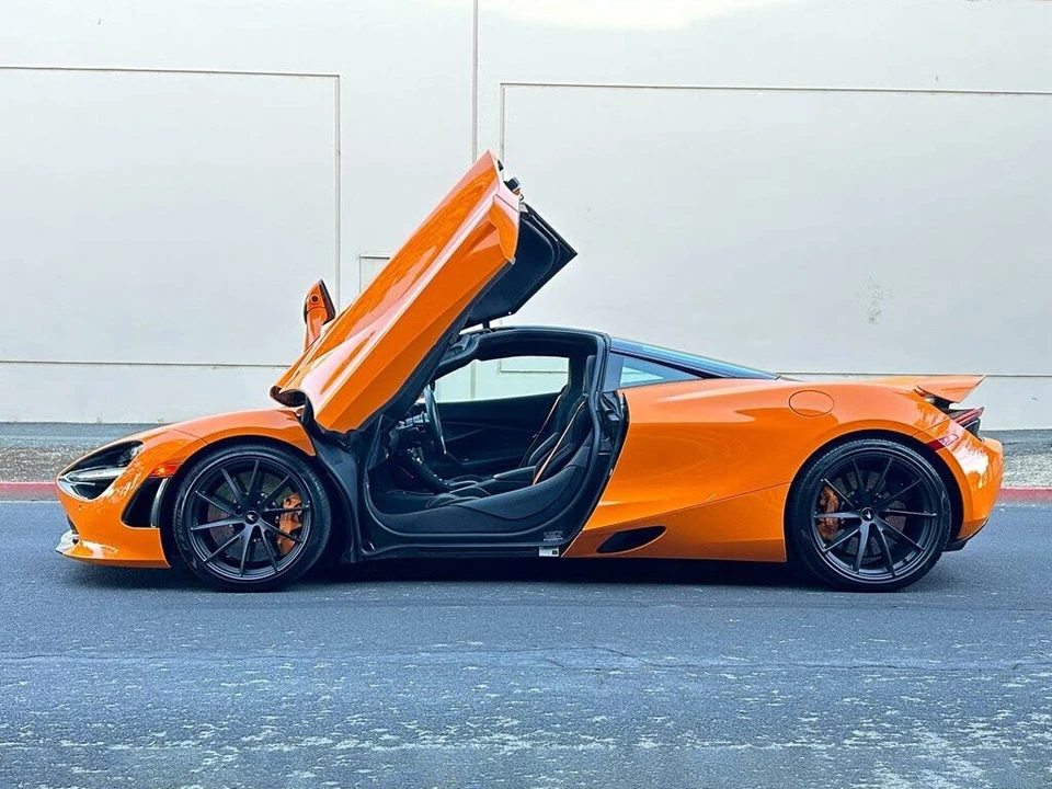 2021 McLaren 720S - Image 6 of 21
