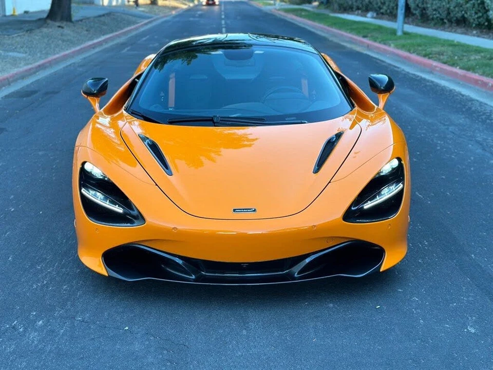 2021 McLaren 720S - Image 10 of 21