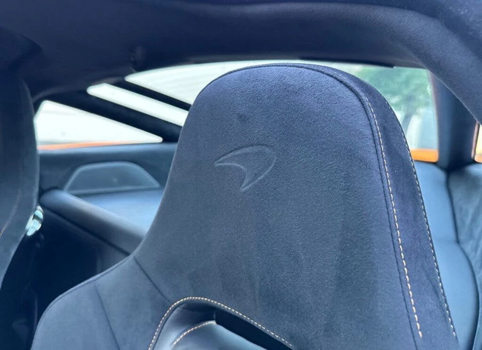 2021 McLaren 720S - Image 17 of 21