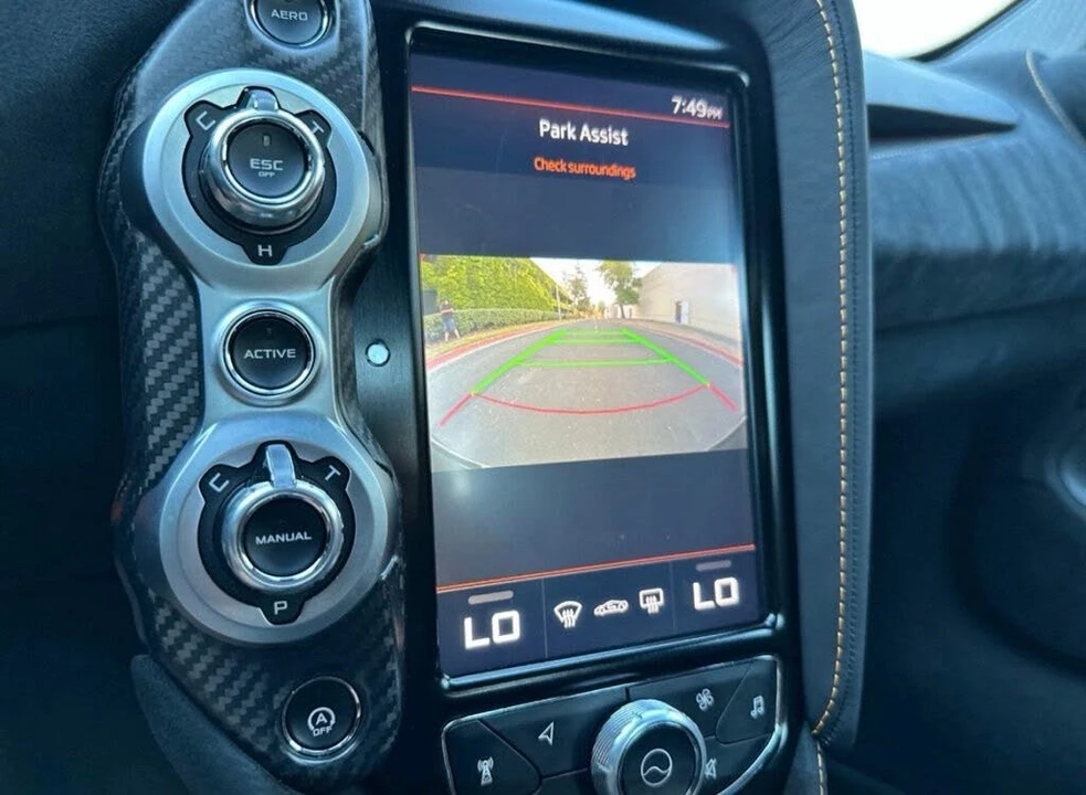 2021 McLaren 720S - Image 19 of 21