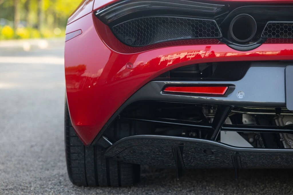 2021 McLaren 720S - Image 20 of 31