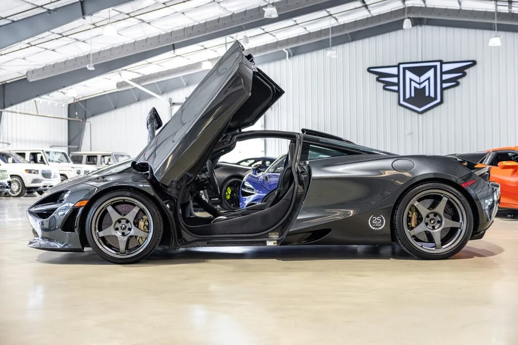 2021 McLaren 720S - Image 4 of 31