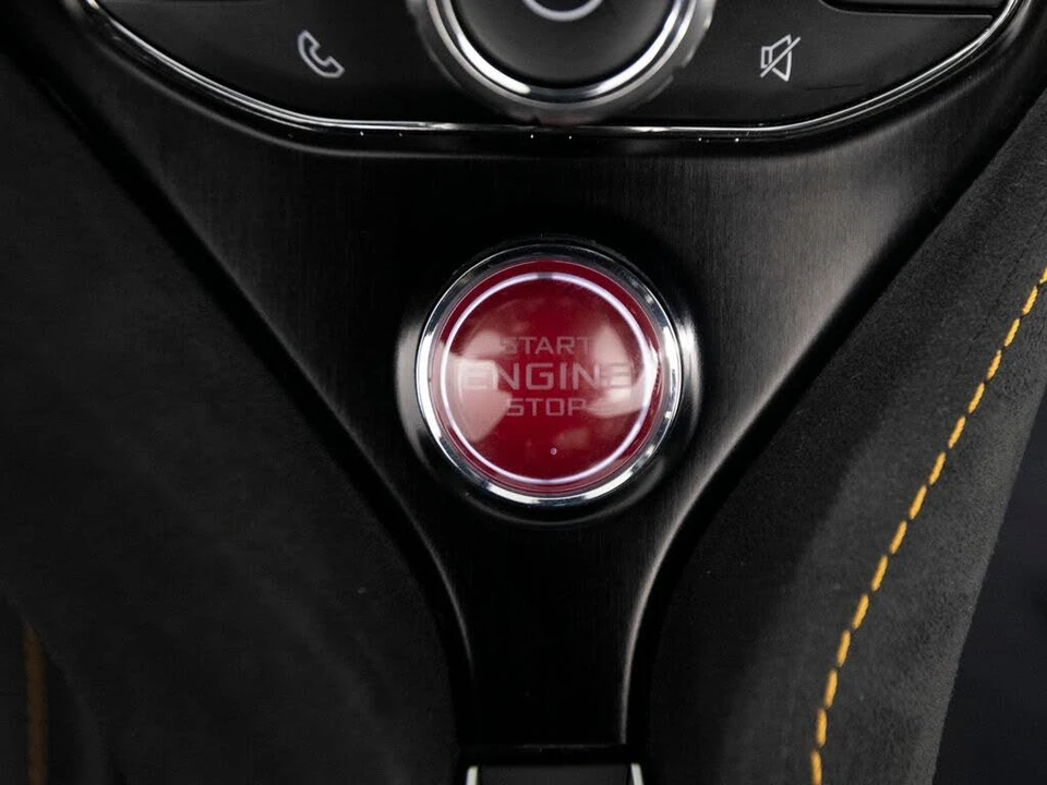 2021 McLaren 720S - Image 23 of 31