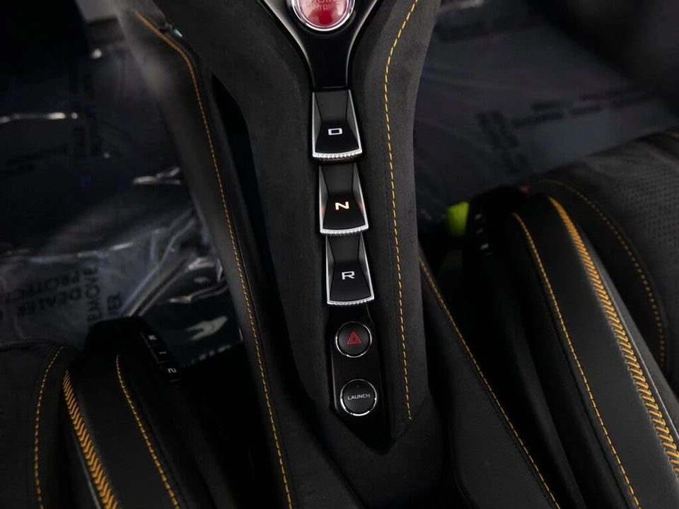 2021 McLaren 720S - Image 24 of 31