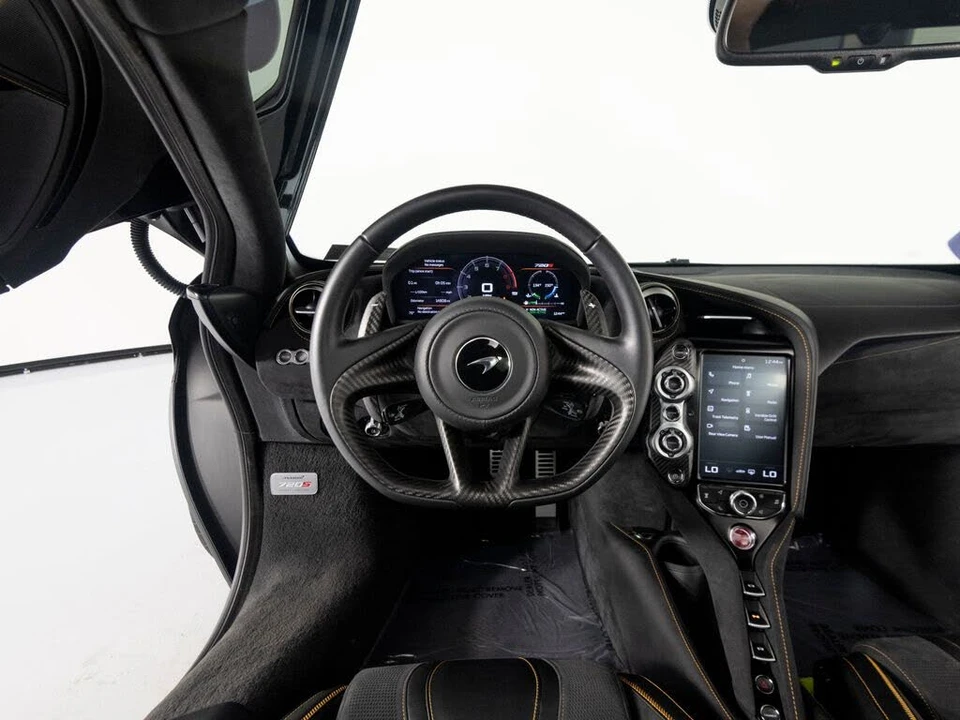 2021 McLaren 720S - Image 16 of 31