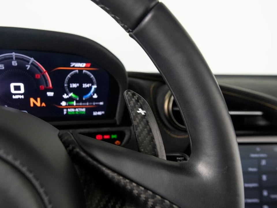 2021 McLaren 720S - Image 19 of 31