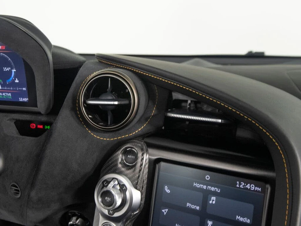 2021 McLaren 720S - Image 29 of 31