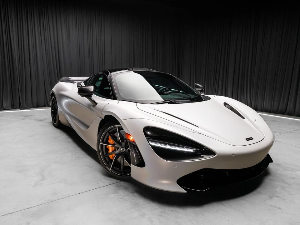 2021 McLaren 720S - Image 10 of 31