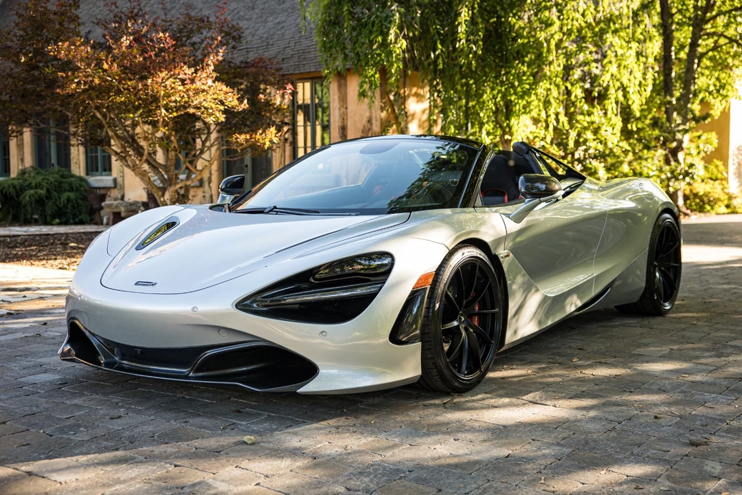 2021 McLaren 720S - Image 6 of 31