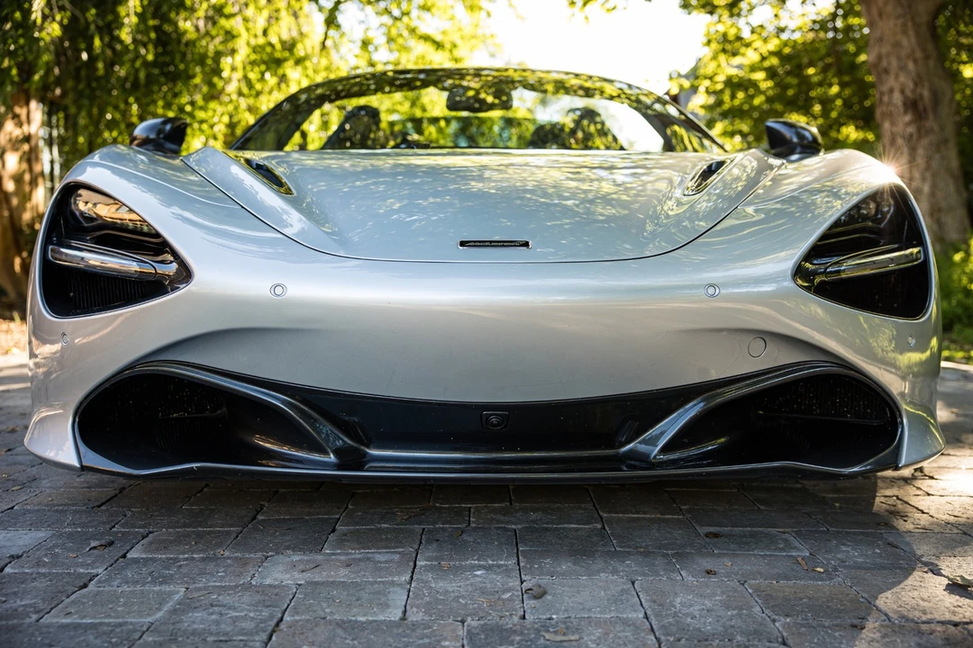 2021 McLaren 720S - Image 12 of 31