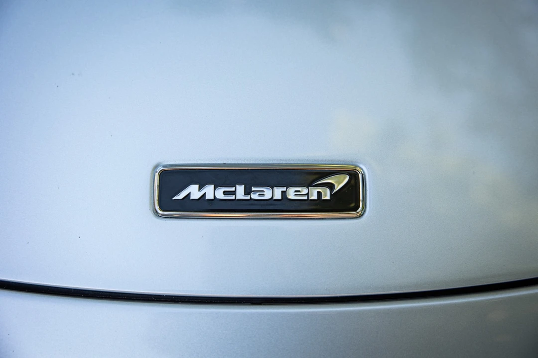 2021 McLaren 720S - Image 22 of 31