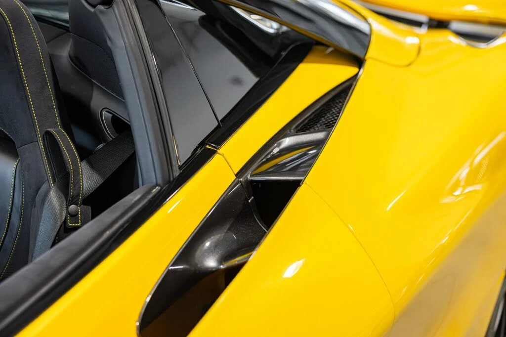 2021 McLaren 720S Spider - Image 25 of 31