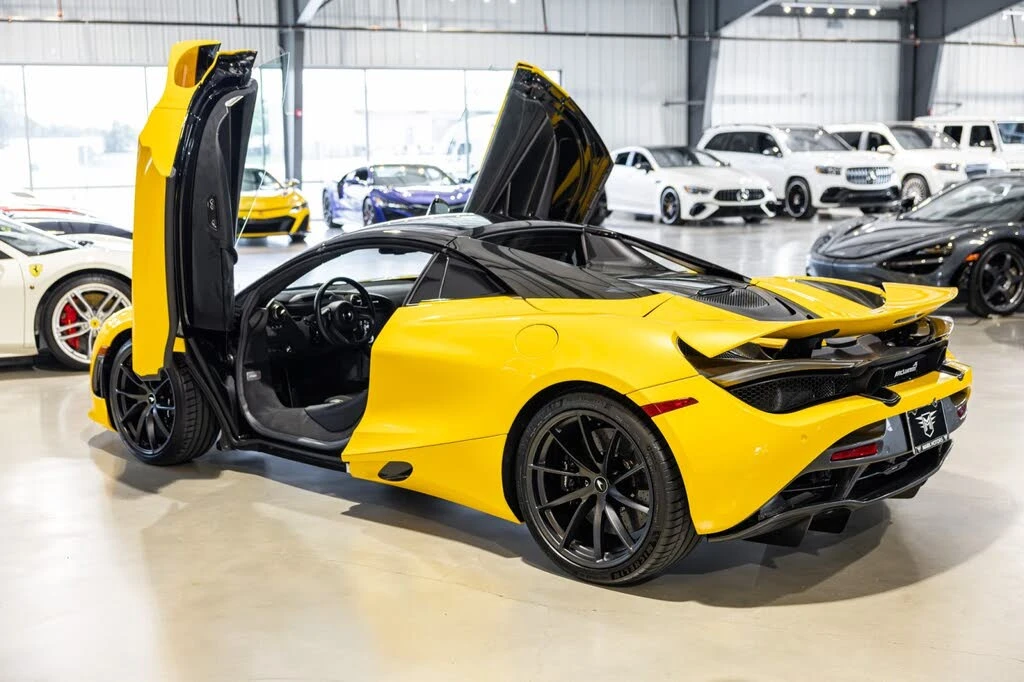 2021 McLaren 720S Spider - Image 4 of 31