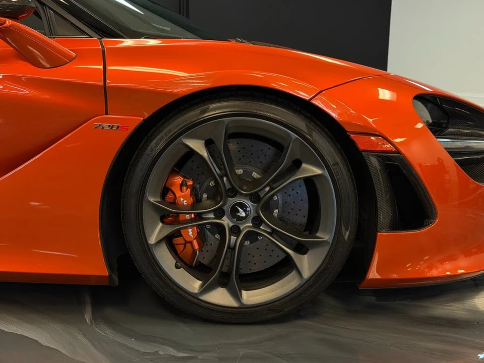 2021 McLaren 720S Spider - Image 8 of 31
