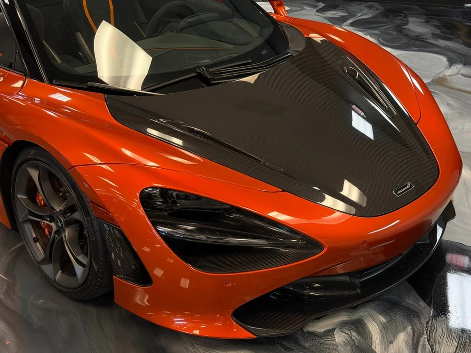 2021 McLaren 720S Spider - Image 2 of 31