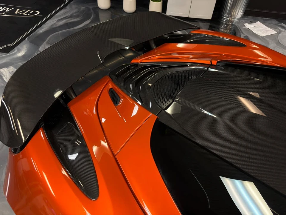 2021 McLaren 720S Spider - Image 17 of 31