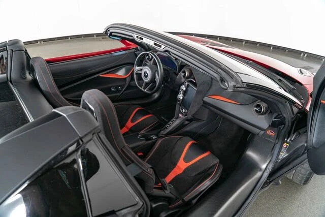 2021 McLaren 720S Spider - Image 24 of 31