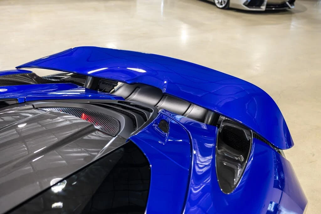 2021 McLaren 720S Spider - Image 18 of 31