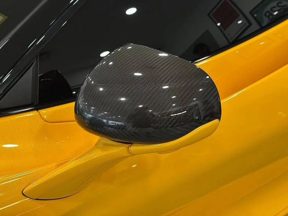 2021 McLaren 720S Spider - Image 24 of 30