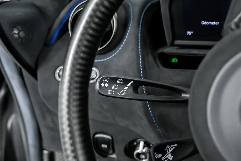 2021 McLaren 720S Spider - Image 30 of 31