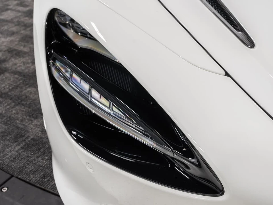 2021 McLaren 720S Spider - Image 30 of 31